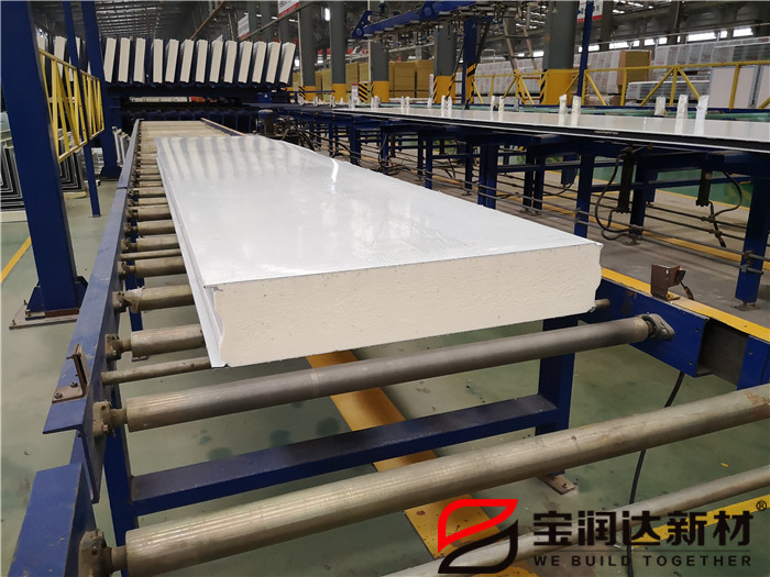 寶潤達(dá)聚氨酯冷庫板