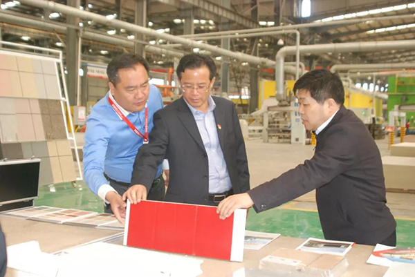 許昌市委常委、組織部部長丁同民一行蒞臨寶潤達(dá)參觀調(diào)研