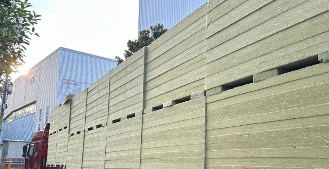 寶潤達(dá)聚氨酯封邊巖棉板 寶潤達(dá)聚氨酯封邊巖棉板